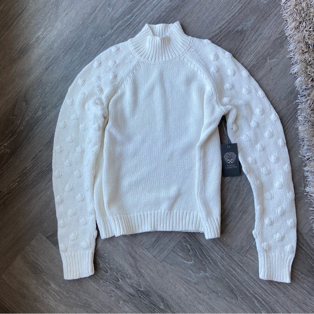 Vince Camuto Sweater